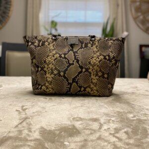 GUC MK Bedford Pocket Tote